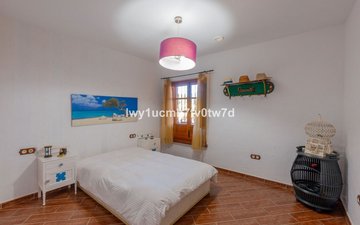 Property slide 22