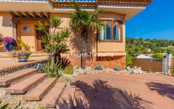 Property slide 38