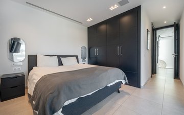 Property slide 28