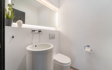 Property slide 33
