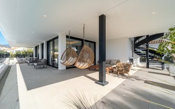 Property slide 39