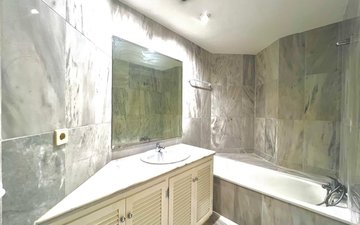 Property slide 16