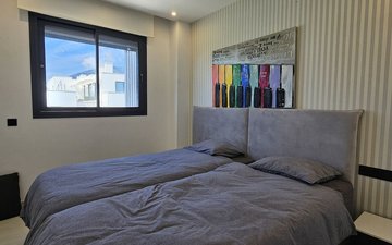 Property slide 19