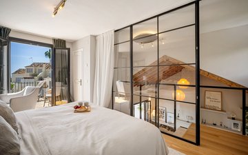 Property slide 21
