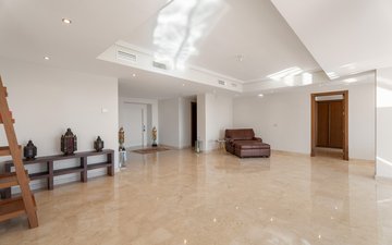 Property slide 40