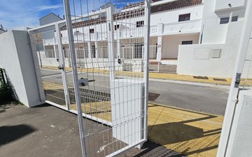 Property slide 5