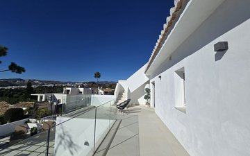 Property slide 18