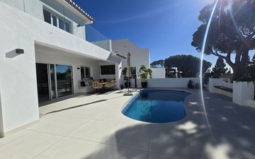 Property slide 31