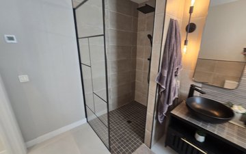 Property slide 41