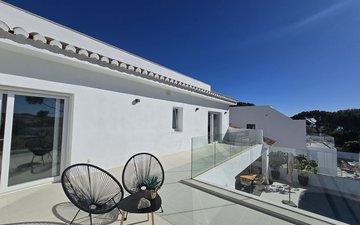 Property slide 51