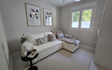 Property slide 66