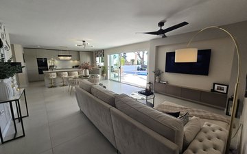 Property slide 71