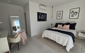 Property slide 78