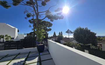 Property slide 81