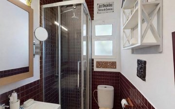 Property slide 16
