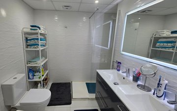 Property slide 16