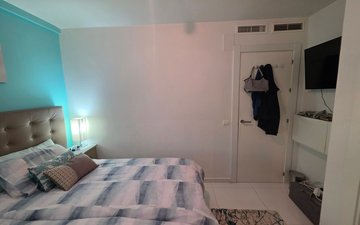Property slide 39