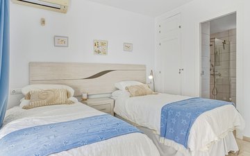 Property slide 18