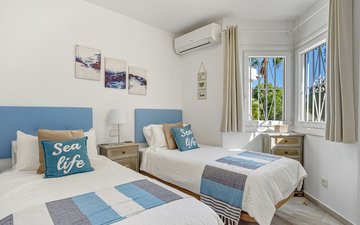 Property slide 20
