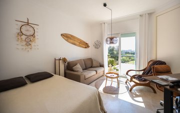 Property slide 10