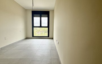 Property slide 22