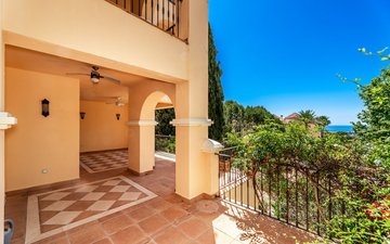 Property slide 7