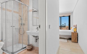 Property slide 21
