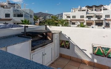 Property slide 51