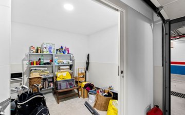 Property slide 58