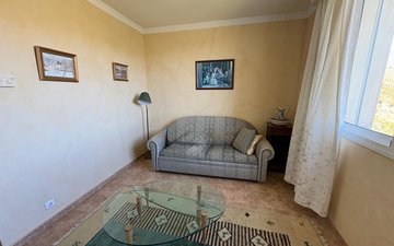 Property slide 37