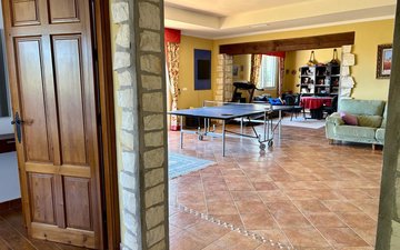 Property slide 73