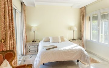 Property slide 15