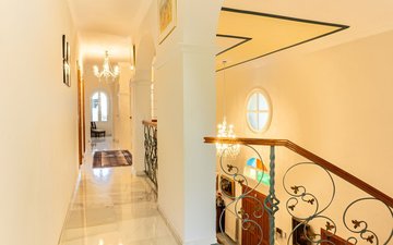 Property slide 20