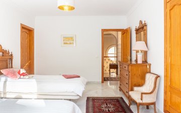 Property slide 26