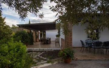 Property slide 122