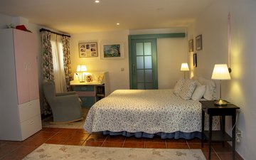 Property slide 22