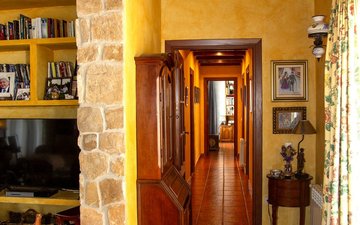 Property slide 48