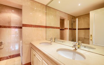 Property slide 17
