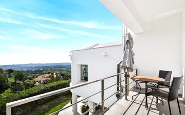 Property slide 25