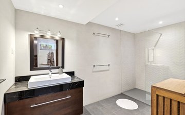 Property slide 40