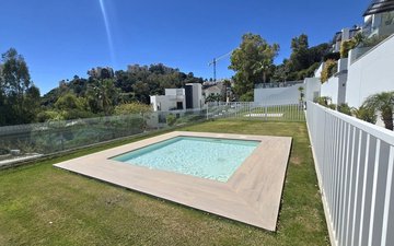 Property slide 23