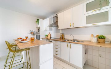 Property slide 17