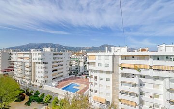Property slide 35