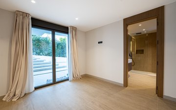 Property slide 20