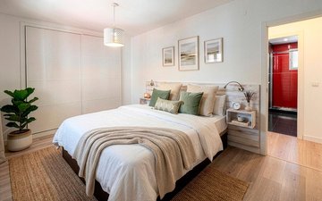 Property slide 21