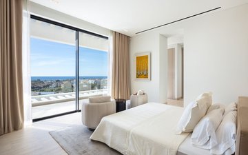 Property slide 16