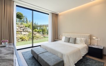 Property slide 22