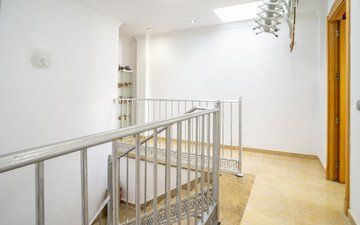 Property slide 22