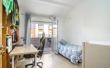 Property slide 33