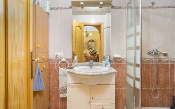 Property slide 65